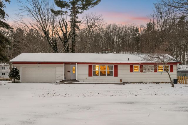 3061 Sherwood Court, Muskegon City, MI 49441