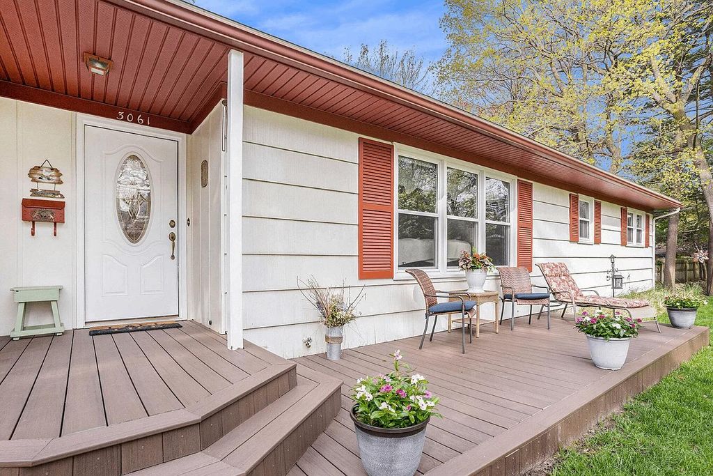 3061 Sherwood Court, Muskegon City, MI 49441