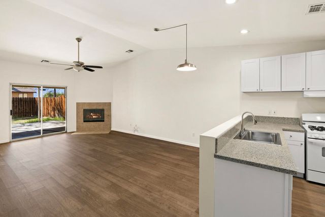 66915 Vista Place, Desert Hot Springs, CA 92240