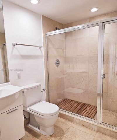 475 Brickell Ave 2115, Miami, FL 33131