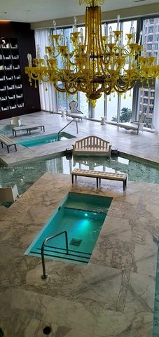 475 Brickell Ave 2115, Miami, FL 33131