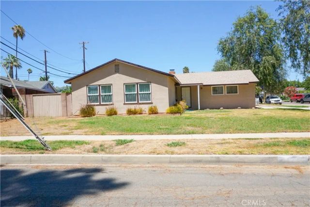 23003 Runnymede Street, West Hills, CA 91307
