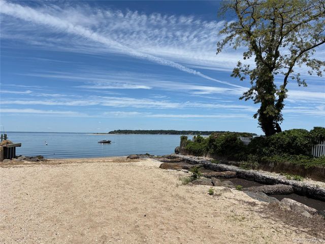 169 Bay Road, Huntington Bay, NY 11743