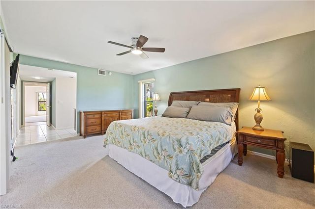 9876 White Sands PL, Bonita Springs, FL 34135