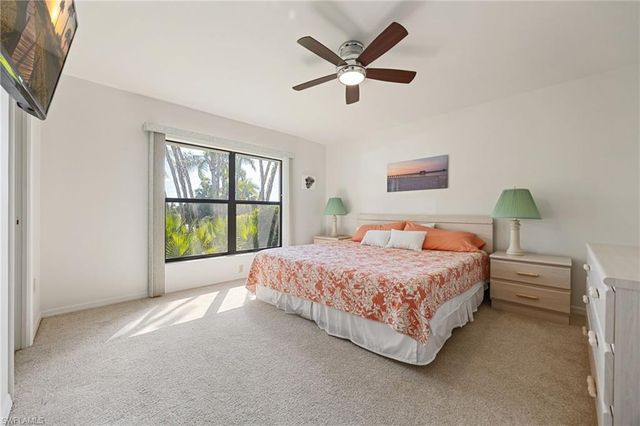 9876 White Sands PL, Bonita Springs, FL 34135