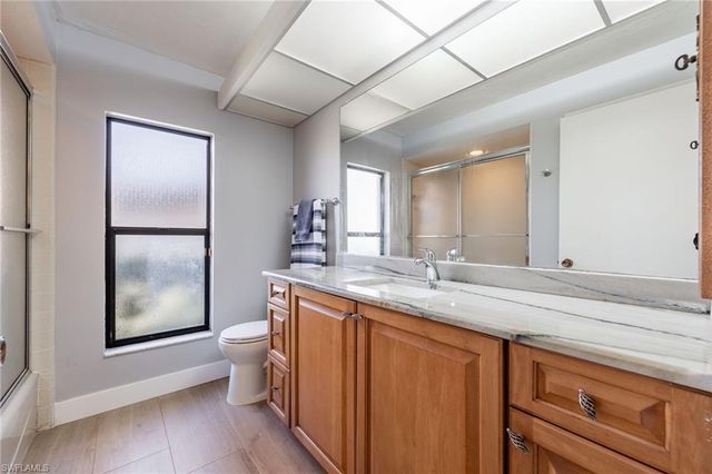 9876 White Sands PL, Bonita Springs, FL 34135