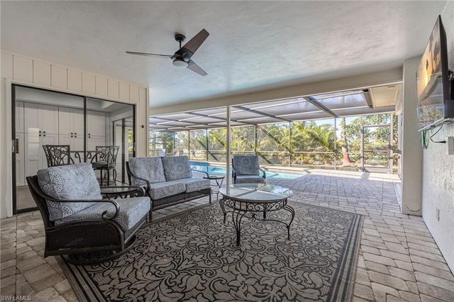 9876 White Sands PL, Bonita Springs, FL 34135