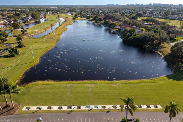 9876 White Sands PL, Bonita Springs, FL 34135