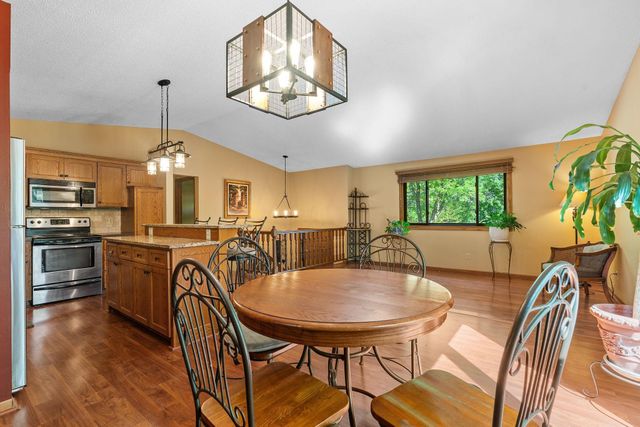 850 Martha Lake Court, Shoreview, MN 55126