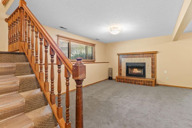 850 Martha Lake Court, Shoreview, MN 55126