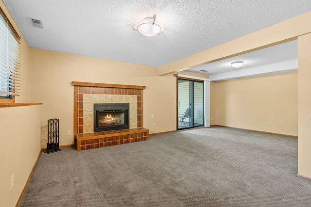 850 Martha Lake Court, Shoreview, MN 55126