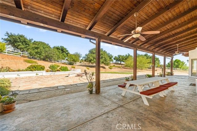 21977 Paseo Chico, Murrieta, CA 92562