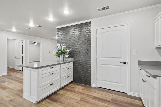 1250 County Road 2280, Telephone, TX 75488