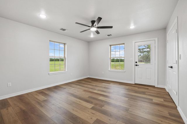 1250 County Road 2280, Telephone, TX 75488