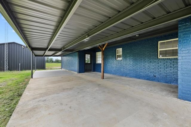 1250 County Road 2280, Telephone, TX 75488