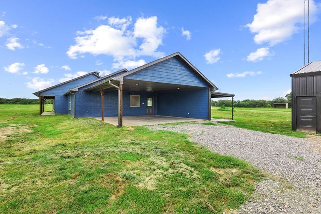1250 County Road 2280, Telephone, TX 75488