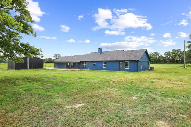 1250 County Road 2280, Telephone, TX 75488