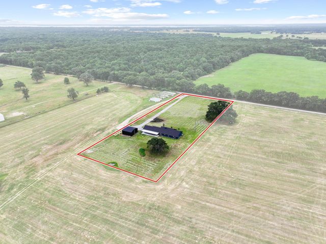 1250 County Road 2280, Telephone, TX 75488