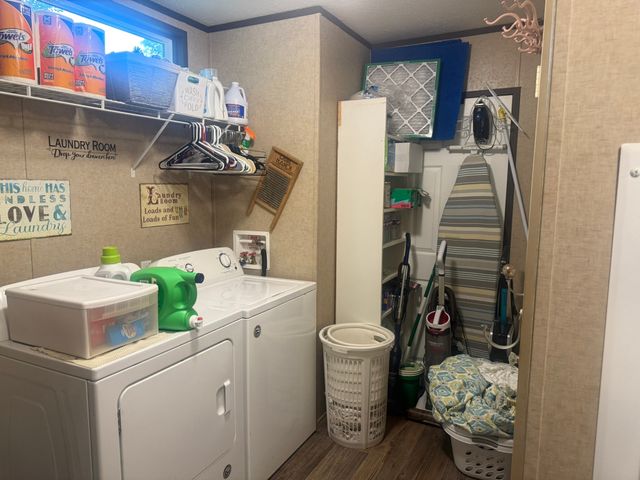 1200 Shoreline Circle, Chandler, TX 75758