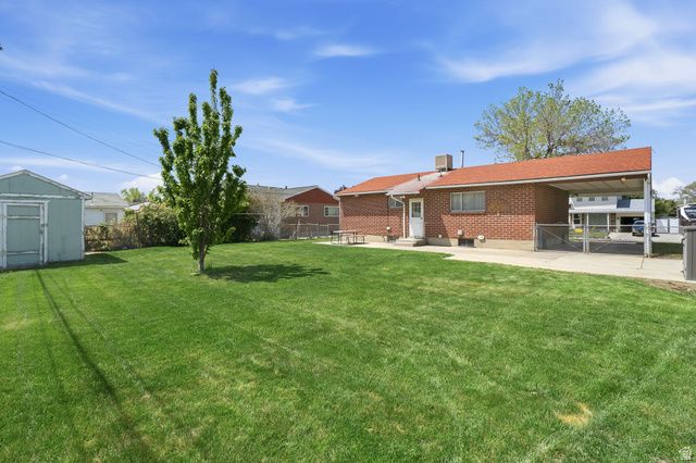 9771 S AMBER LN, Sandy, UT 84094