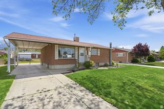 9771 S AMBER LN, Sandy, UT 84094