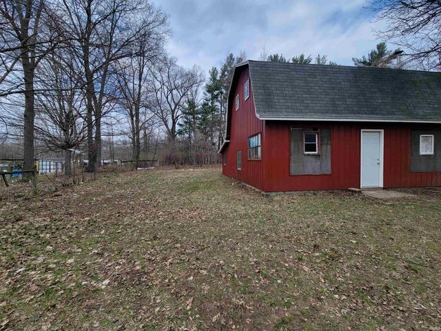 24713 Penwell Avenue, Elkhart, IN 46516