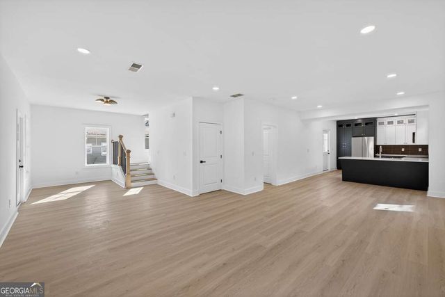 1046 Mayson Turner Road NW, Atlanta, GA 30314