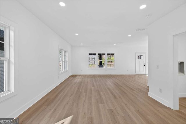 1046 Mayson Turner Road NW, Atlanta, GA 30314