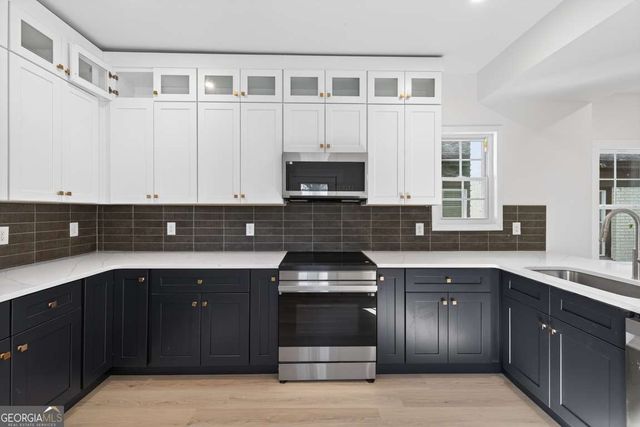 1046 Mayson Turner Road NW, Atlanta, GA 30314