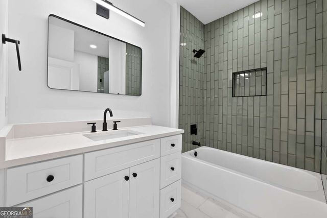 1046 Mayson Turner Road NW, Atlanta, GA 30314