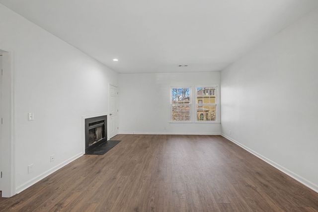 2135 Acklen Ave Apt 6, Nashville, TN 37212