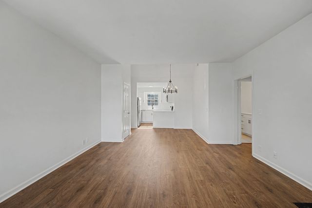 2135 Acklen Ave Apt 6, Nashville, TN 37212