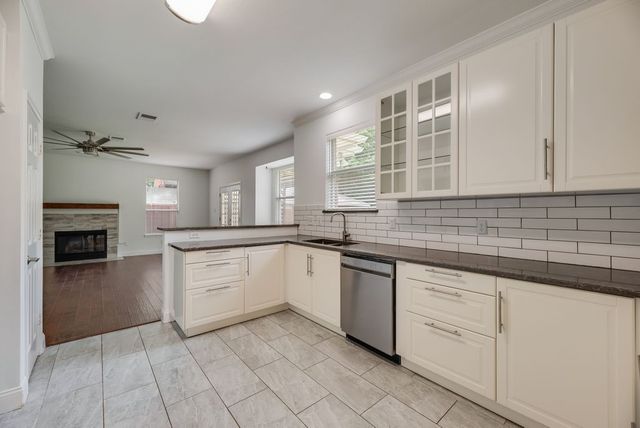 1305 Meadowbrook Drive, Mckinney, TX 75069