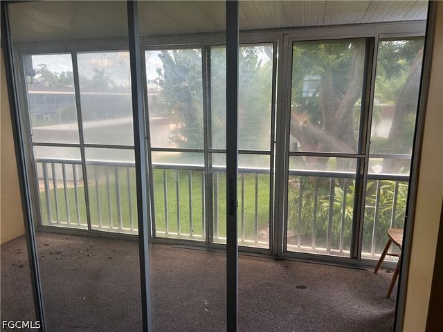 2828 JACKSON ST N G4, Fort Myers, FL 33901
