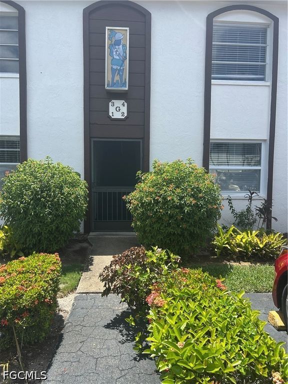 2828 JACKSON ST N G4, Fort Myers, FL 33901