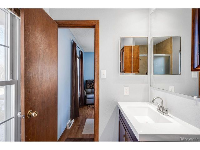 3450 E 128th Pl, Thornton, CO 80241