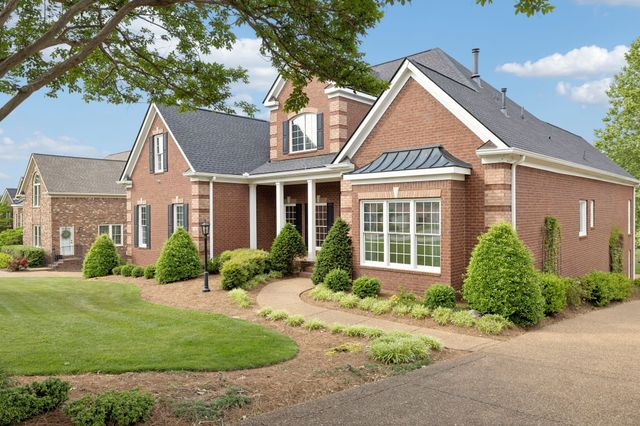 520 Montridge Ct, Franklin, TN 37067