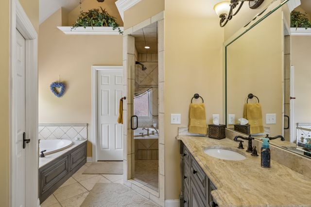 520 Montridge Ct, Franklin, TN 37067