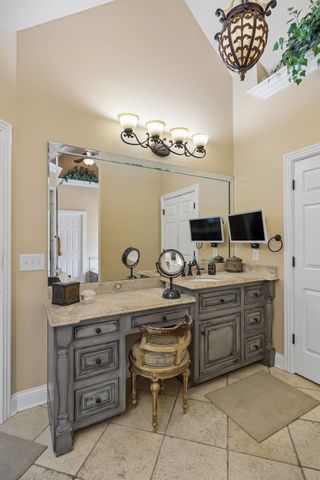 520 Montridge Ct, Franklin, TN 37067
