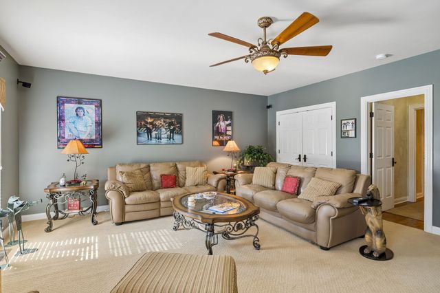 520 Montridge Ct, Franklin, TN 37067
