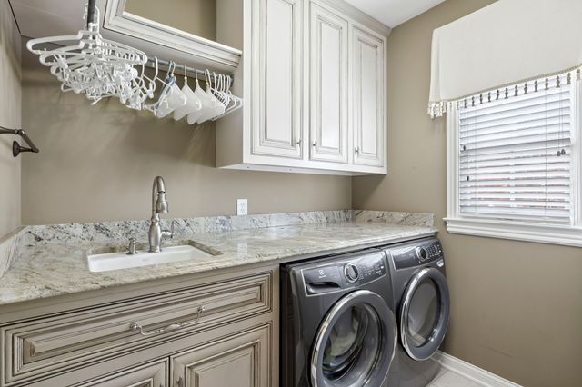 520 Montridge Ct, Franklin, TN 37067