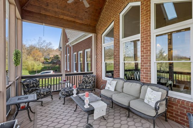 520 Montridge Ct, Franklin, TN 37067