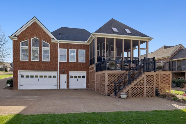 520 Montridge Ct, Franklin, TN 37067