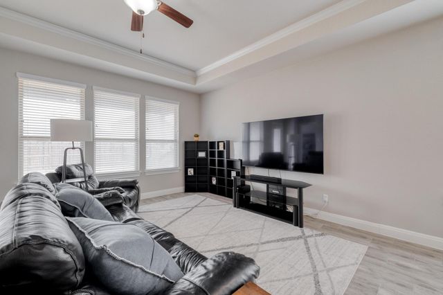 133 Cascata WAY, Liberty Hill, TX 78642