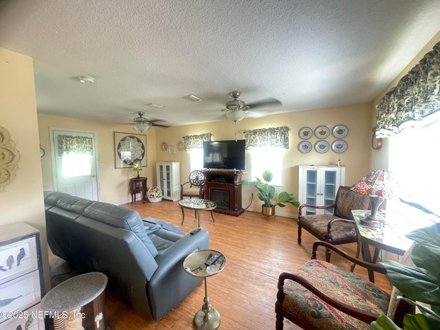 737 S EPPERSON Street, Starke, FL 32091
