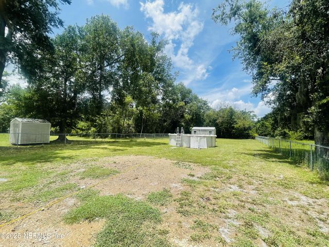 737 S EPPERSON Street, Starke, FL 32091