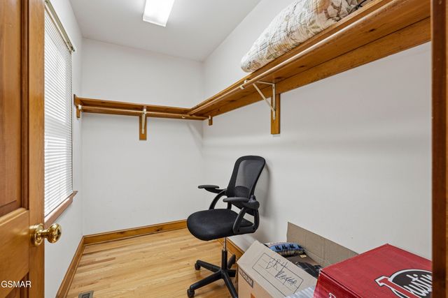 2206 Castle Rise Way, Sevierville, TN 37862