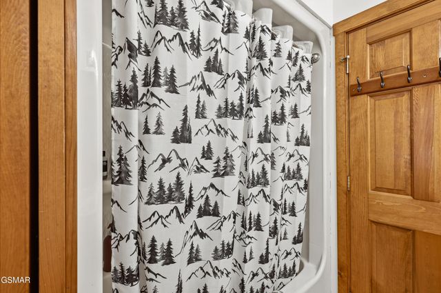 2206 Castle Rise Way, Sevierville, TN 37862