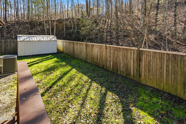 2206 Castle Rise Way, Sevierville, TN 37862