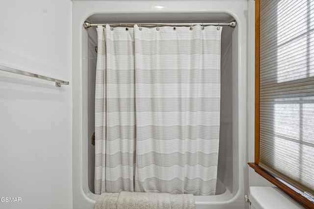 2206 Castle Rise Way, Sevierville, TN 37862